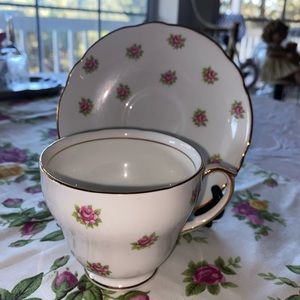 Duchess Bone China Floral Roses Cup & Saucer